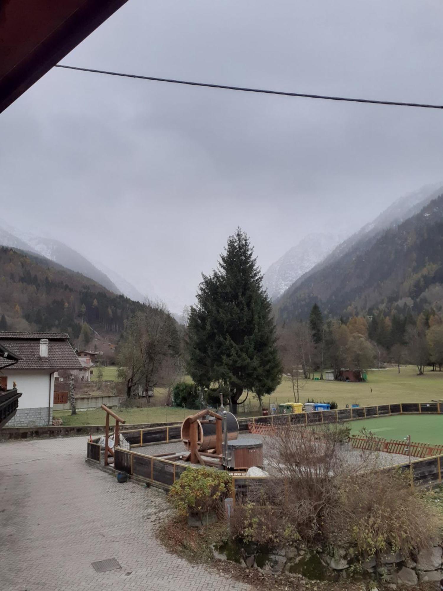 Casa Vacanze Emilio Temù Exteriér fotografie